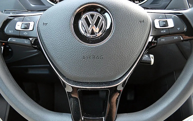 Volkswagen Tiguan cena 119900 przebieg: 30000, rok produkcji 2021 z Krotoszyn małe 106